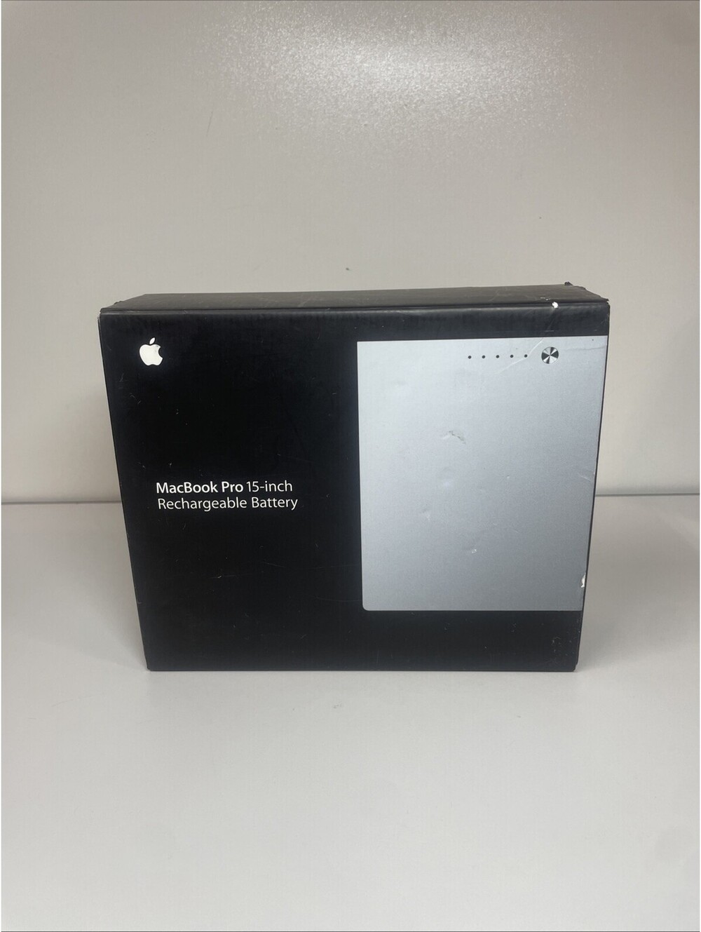 Apple MacBook Pro 15-inch OEM Rechargeable Battery MA348LL/A A1175